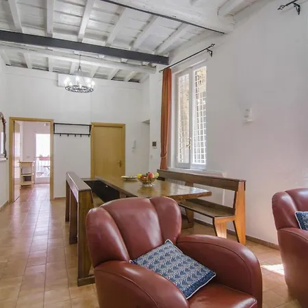 La Casa Di Livia A Trastevere Rome