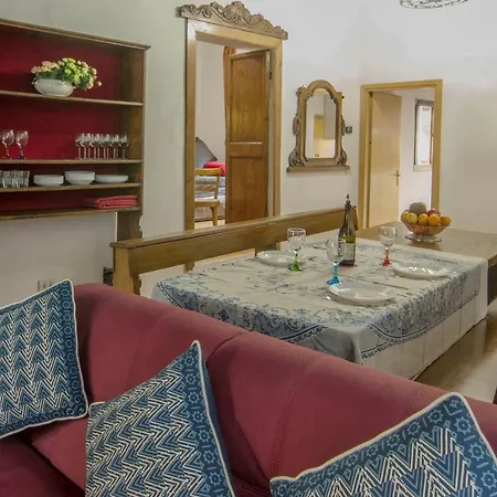 Apartment La Casa Di Livia A Trastevere Rome