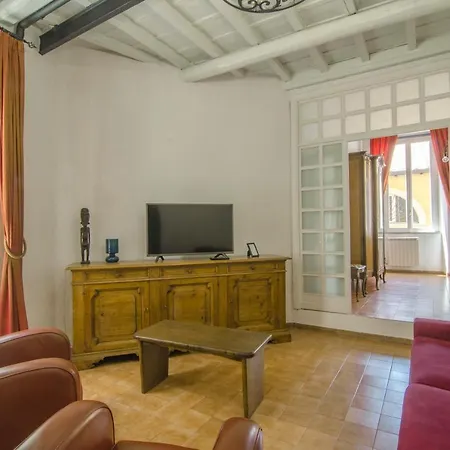 La Casa Di Livia A Trastevere * Rome