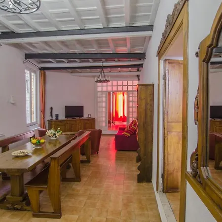 La Casa Di Livia A Trastevere * Rome